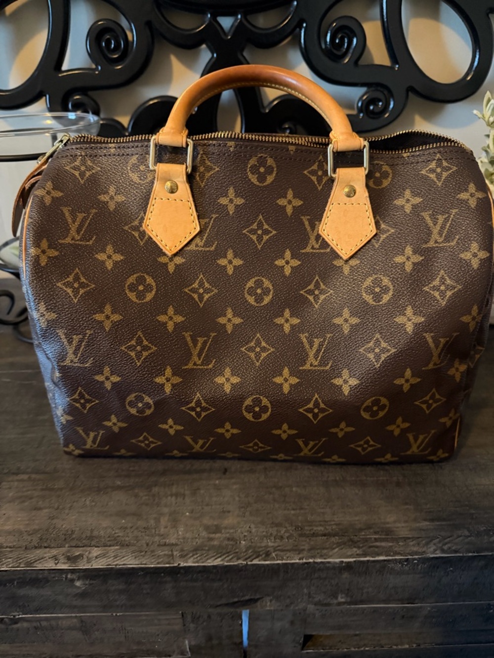 Louis Vuitton Monogram Speedy 25